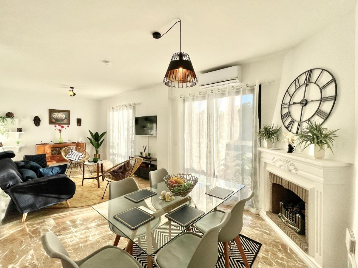 Riviera By The 2 Bedroom Apartment